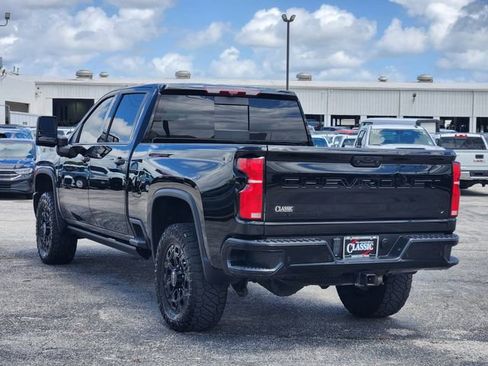 Used 2024 Chevrolet Silverado 2500 LTZ w/ LTZ Plus Package AWD/4WD image 5