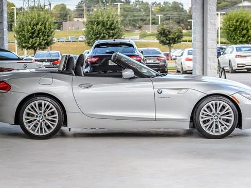 Used 2009 BMW Z4 sDrive35i image 48