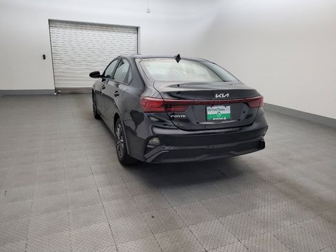 Used 2024 Kia Forte LXS FWD image 5