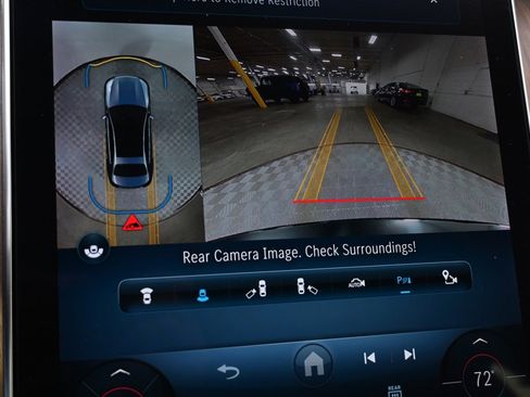 Used 2023 Mercedes-Benz C 300 4MATIC Sedan image 30