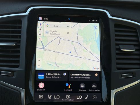 Certified 2023 Volvo XC90 B6 Core w/ Climate Package image 24