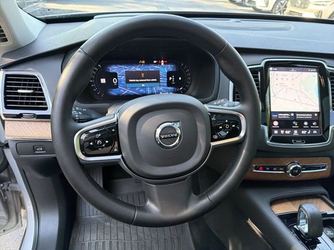 Certified 2023 Volvo XC90 B5 Plus w/ Protection Package Premier image 18