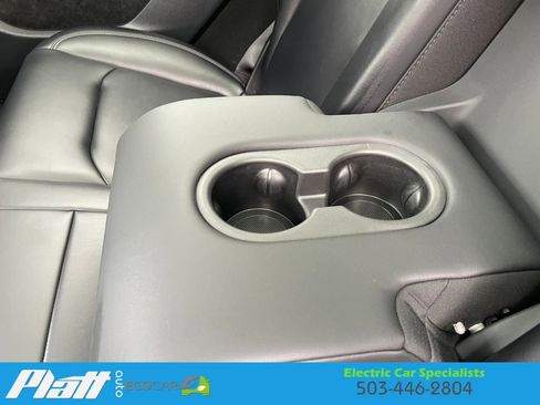 Used 2023 Tesla Model Y Long Range AWD/4WD image 49