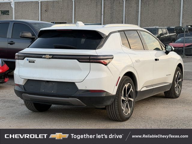 Used 2024 Chevrolet Equinox EV LT FWD image 4