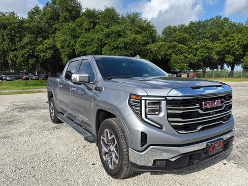 Used 2026 GMC Sierra 1500 SLT w/ SLT Premium Plus Package AWD/4WD image 3