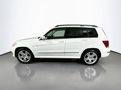 Used 2015 Mercedes-Benz GLK 350 4MATIC image 2