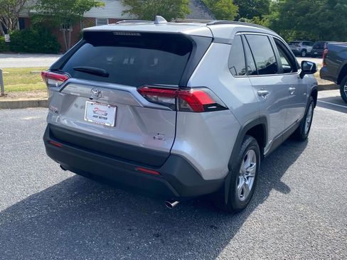 Used 2025 Toyota RAV4 LE AWD/4WD image 15