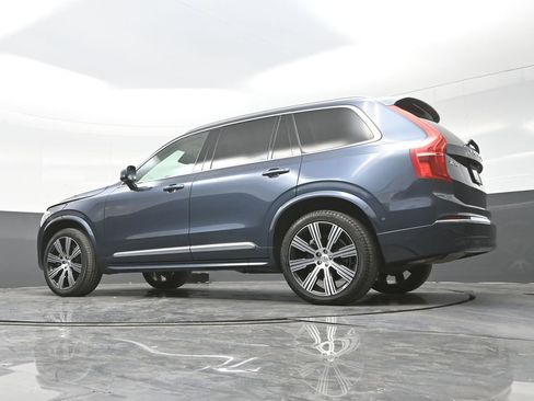 Used 2024 Volvo XC90 B6 Plus w/ Protection Package image 25