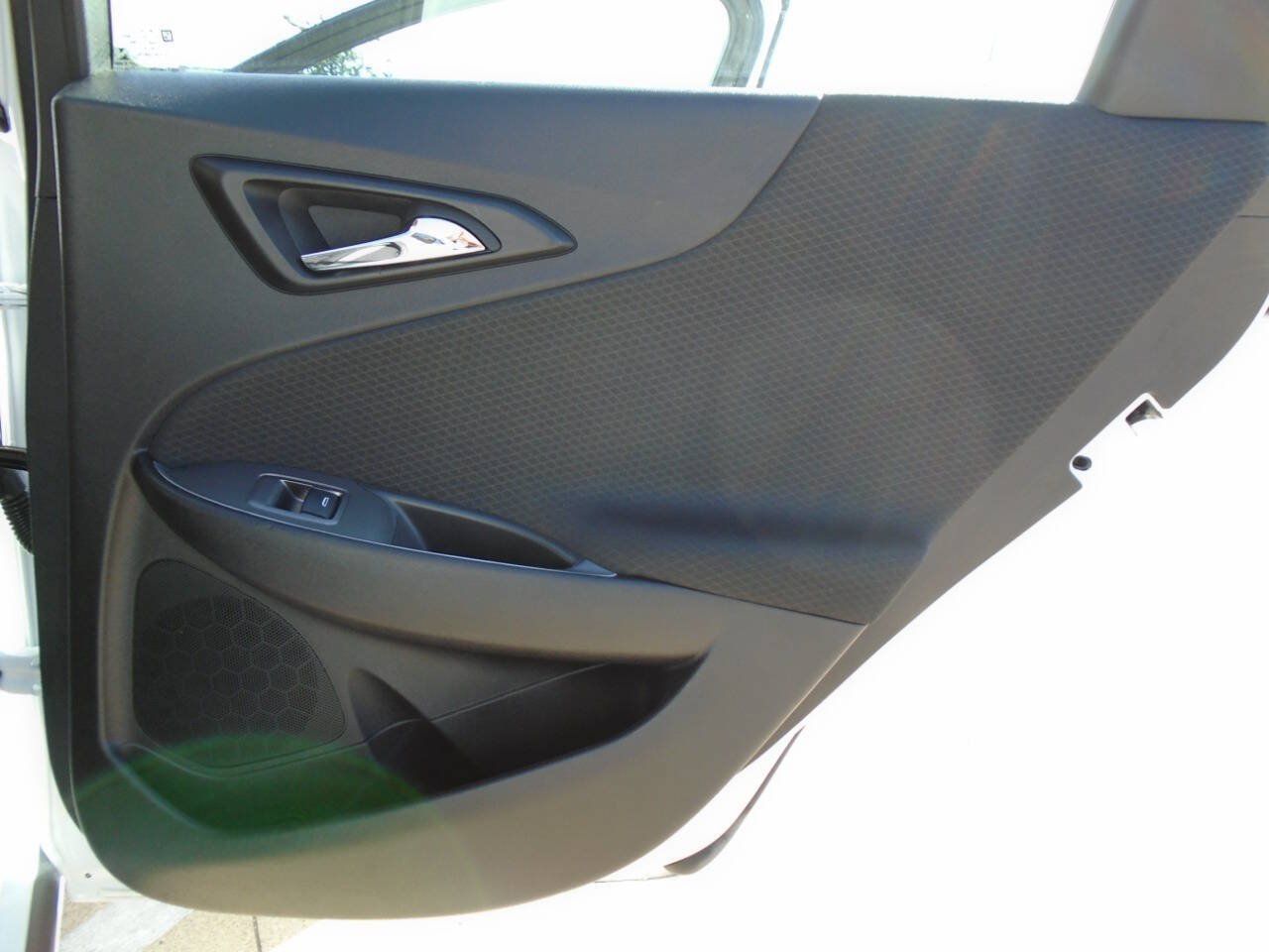 Used 2025 Chevrolet Malibu LT FWD image 30