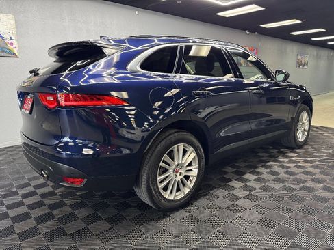 Used 2017 Jaguar F-PACE Prestige image 13