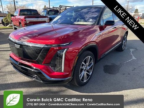 Used 2026 Cadillac Vistiq Sport w/ LPO, Floor Liner Package image 1