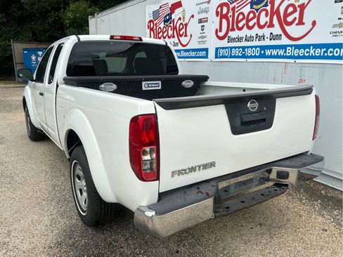 Used 2013 Nissan Frontier S image 8