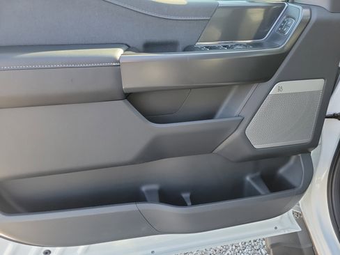 New 2025 Ford F150 Lariat w/ FX4 Off-Road Package image 16