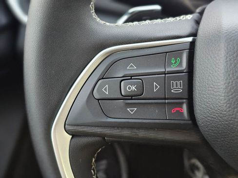 New 2026 Jeep Grand Cherokee Laredo image 17