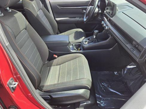 Used 2025 Honda CR-V Sport image 17