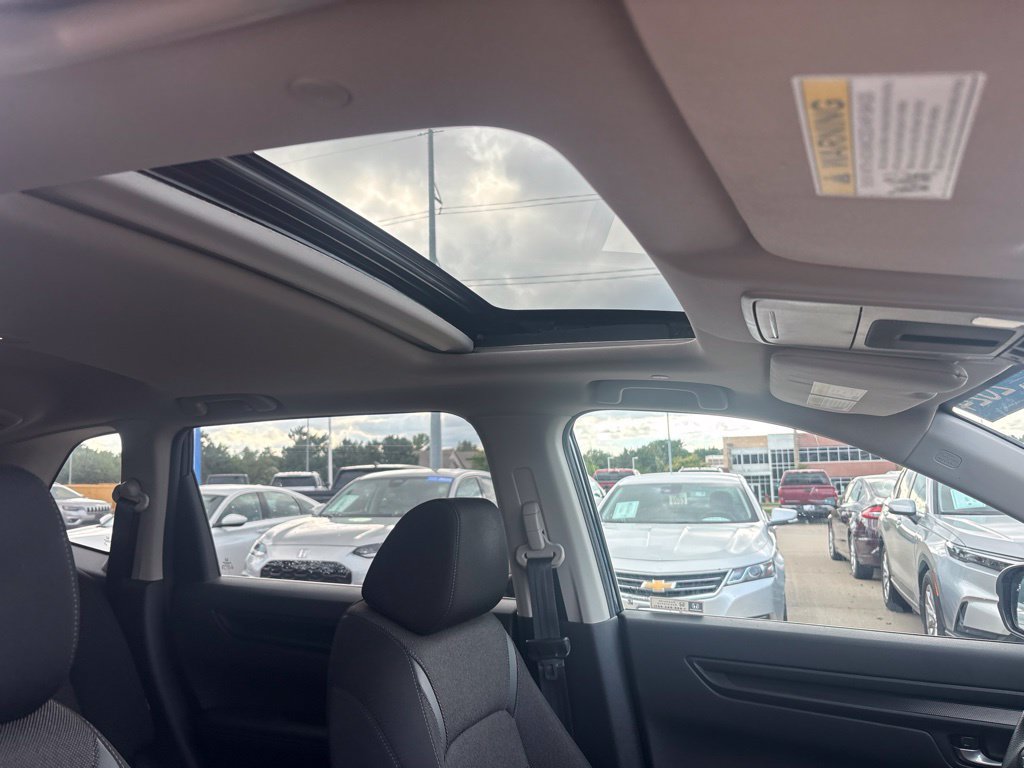 Used 2024 Honda CR-V EX image 28