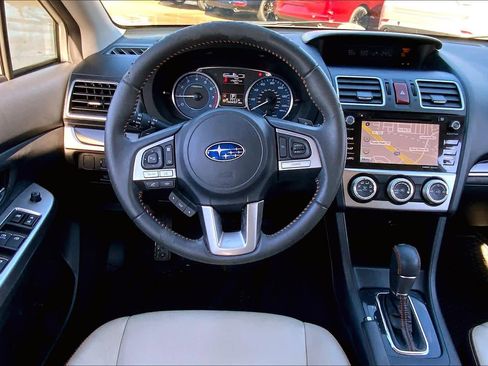 Used 2017 Subaru Crosstrek 2.0i Limited image 6