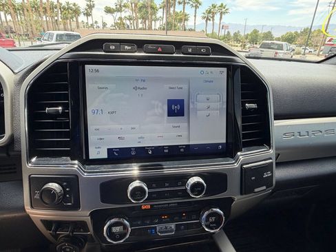 Used 2022 Ford F350 Lariat w/ Lariat Value Package AWD/4WD image 10