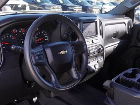 Used 2025 Chevrolet Silverado 1500 W/T w/ WT Value Package image 14