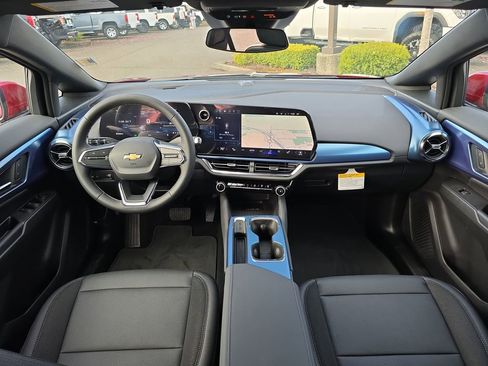 New 2026 Chevrolet Equinox EV LT image 22