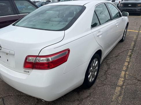 Used 2007 Toyota Camry XLE FWD image 13