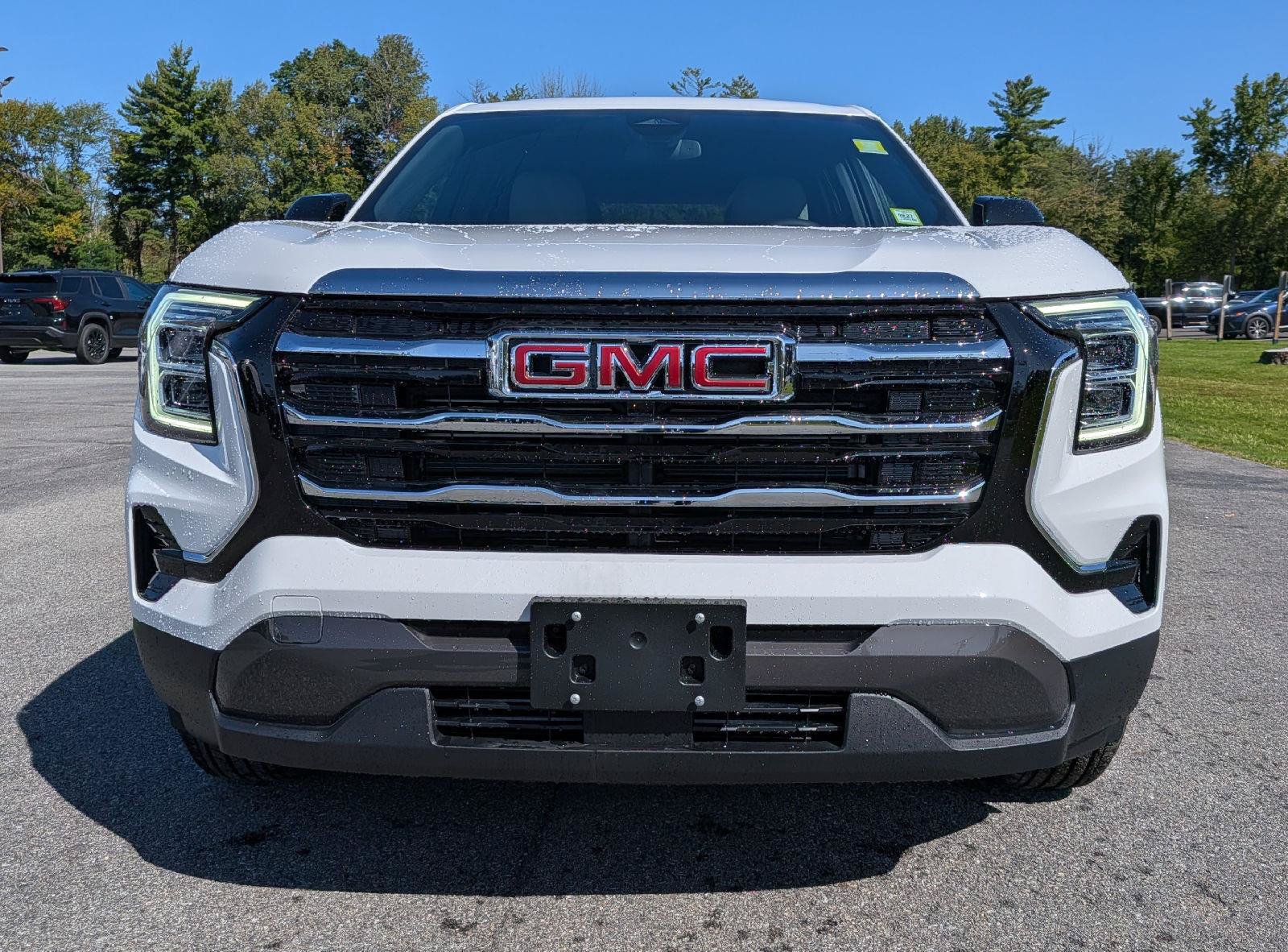 New 2027 GMC Terrain Elevation AWD/4WD image 2