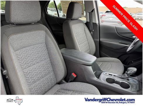 Certified 2024 Chevrolet Equinox LT FWD image 25