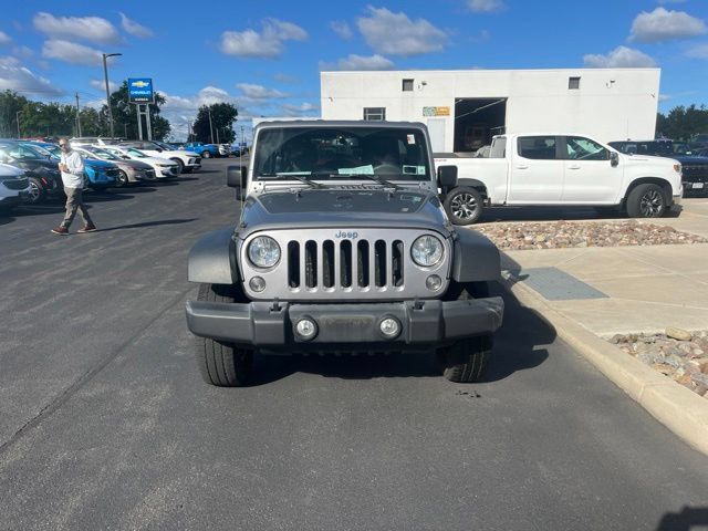 Used 2017 Jeep Wrangler Unlimited Sport w/ Quick Order Package 23S AWD/4WD image 4