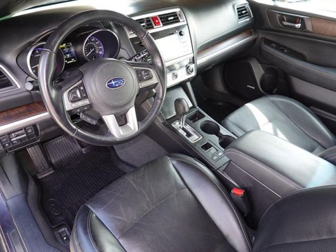 Used 2015 Subaru Outback 3.6R Limited image 18