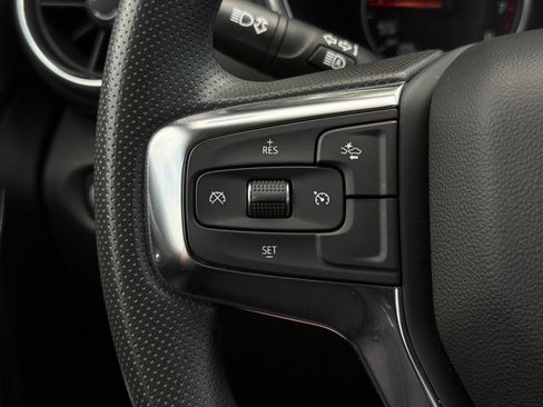 Used 2024 Chevrolet Blazer LT w/ Convenience Package FWD image 28