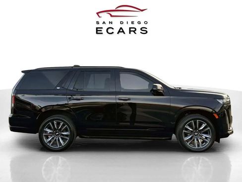 Used 2022 Cadillac Escalade Sport image 4