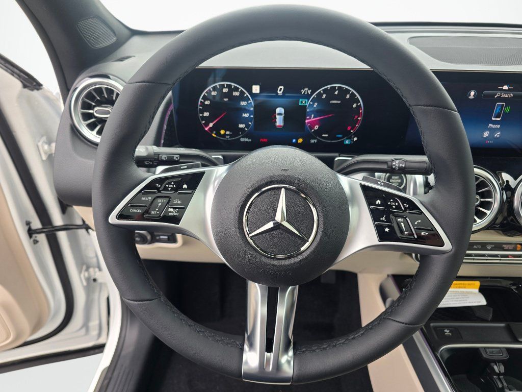 New 2026 Mercedes-Benz GLB 250 4MATIC image 13
