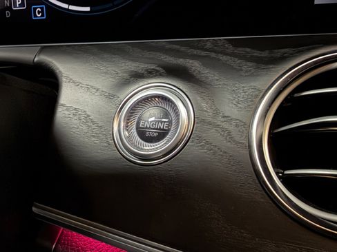 Used 2023 Mercedes-Benz E 350 Sedan image 31