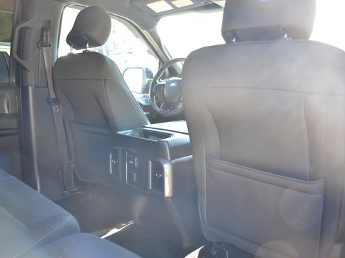 Used 2016 Ford F150 XLT w/ Equipment Group 302A Luxury AWD/4WD image 27