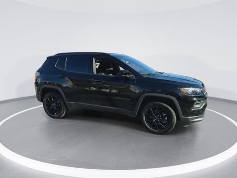 New 2026 Jeep Compass Latitude AWD/4WD image 2