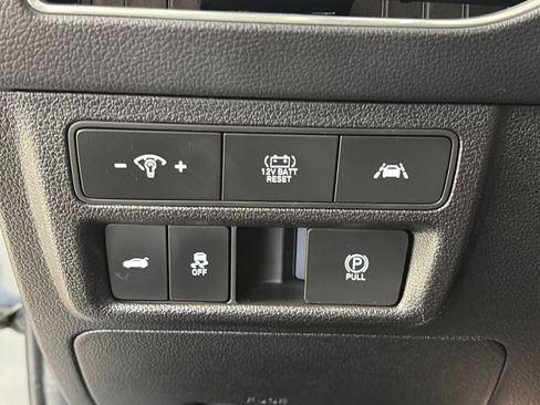 Used 2023 Hyundai Sonata SEL FWD image 24