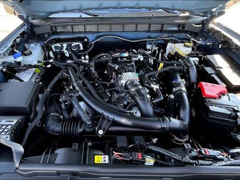 New 2025 Ford Bronco Outer Banks AWD/4WD image 11