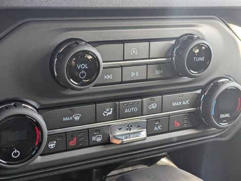 New 2025 Ford Bronco Outer Banks image 21