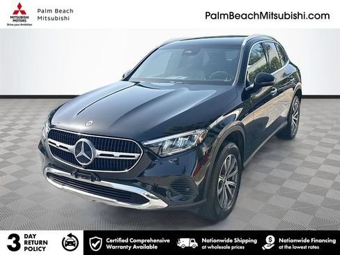 Used 2024 Mercedes-Benz GLC 300 4MATIC image 1