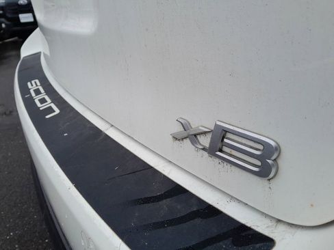 Used 2015 Scion xB Base image 40