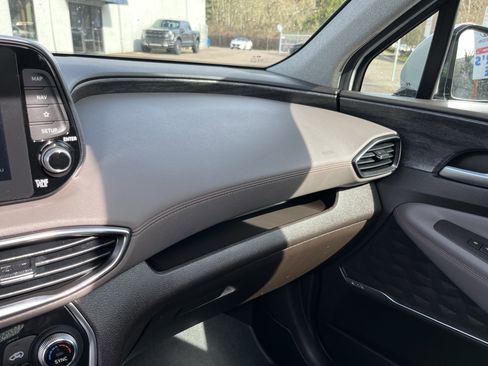 Used 2019 Hyundai Santa Fe Ultimate image 24