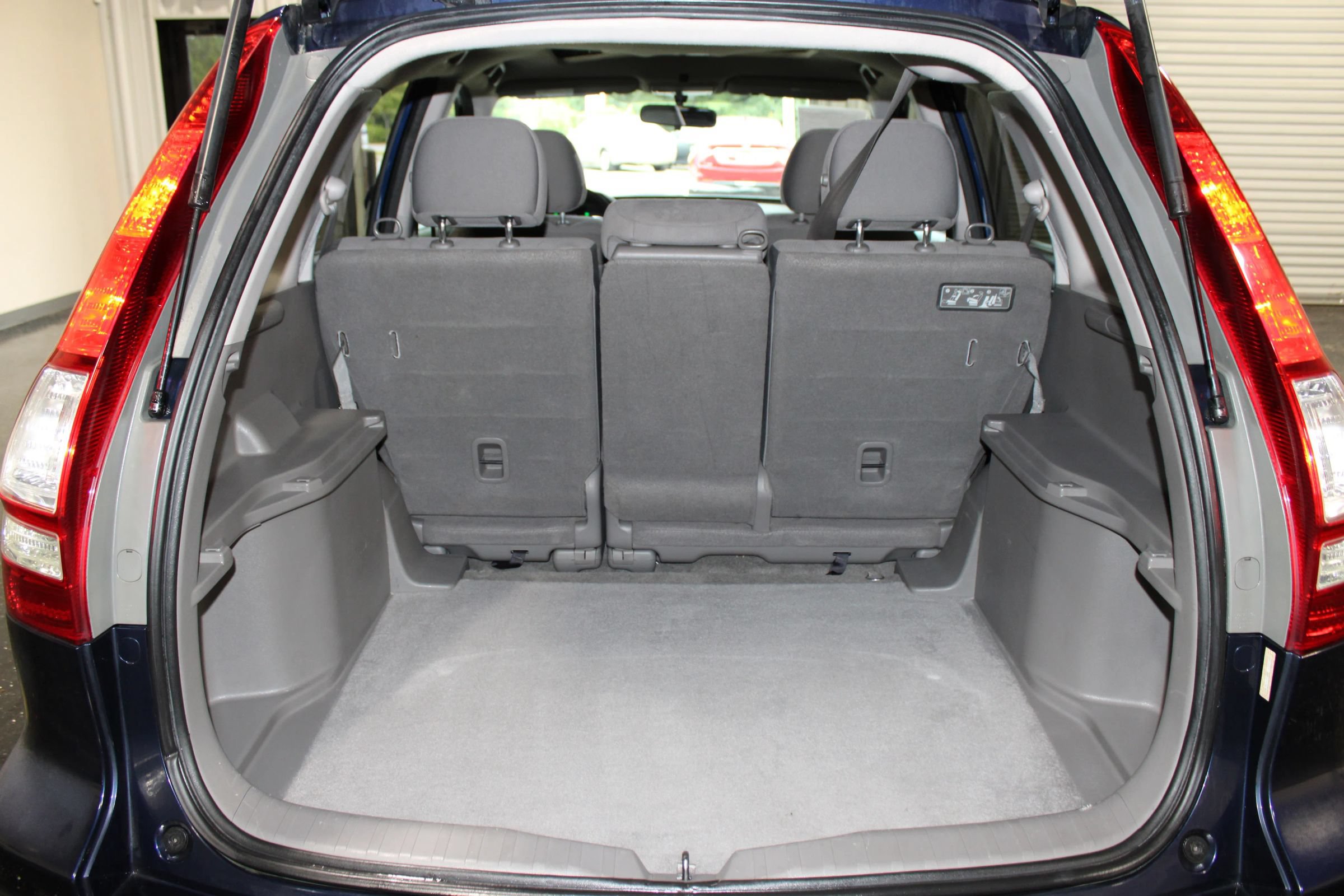 Used 2011 Honda CR-V SE image 30