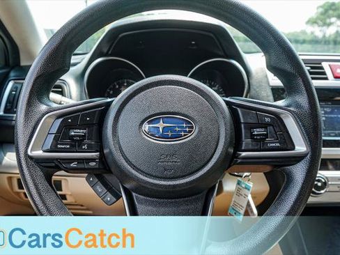 Used 2018 Subaru Outback 2.5i AWD/4WD image 23