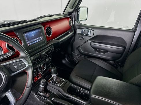 Used 2021 Jeep Wrangler Rubicon image 21