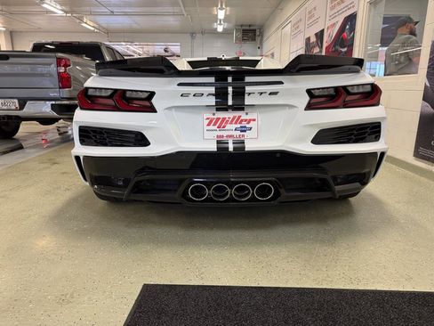 Used 2023 Chevrolet Corvette Z06 image 9