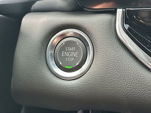 New 2026 GMC Canyon Elevation w/ Convenience Package RWD image 17