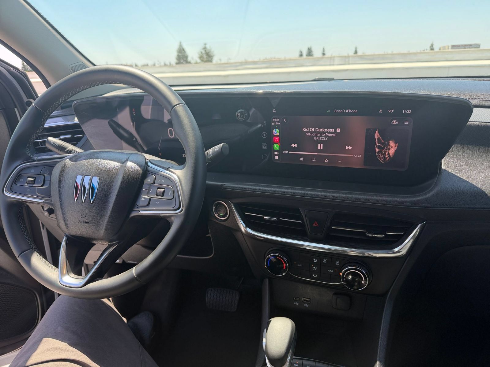 Used 2025 Buick Encore GX Preferred AWD/4WD image 32