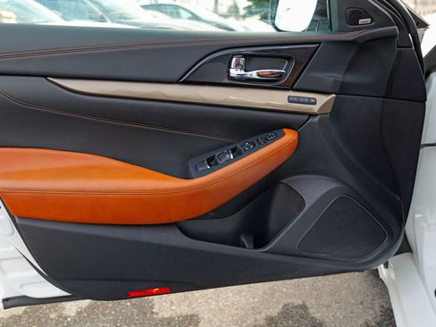 Used 2019 Nissan Maxima Platinum w/ Reserve Package image 17