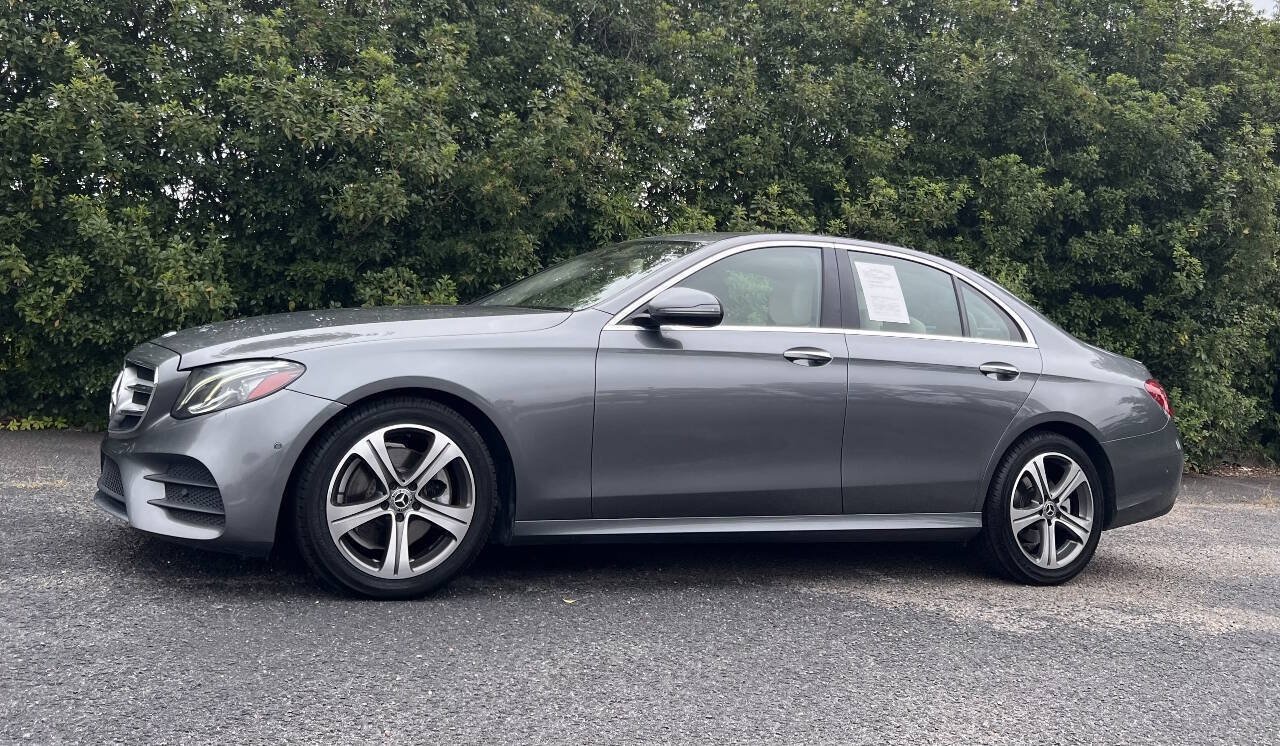 Used 2018 Mercedes-Benz E 300 image 3
