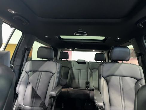 New 2026 Jeep Grand Wagoneer Limited image 11